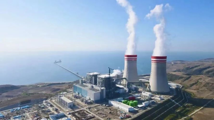 勇挑重?fù)?dān)，萬里馳援，博強(qiáng)重工搶修土耳其胡努特魯電廠卸船機(jī)(圖1)